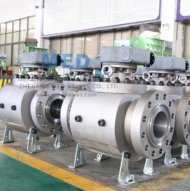 ASTM A105 Top Entry Ball Valve, 6 Inch, 900 LB, API 6D
