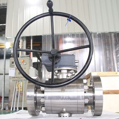ASTM A105N Trunnion Ball Valve, 4 Inch, 1500 LB, API 6D, RF