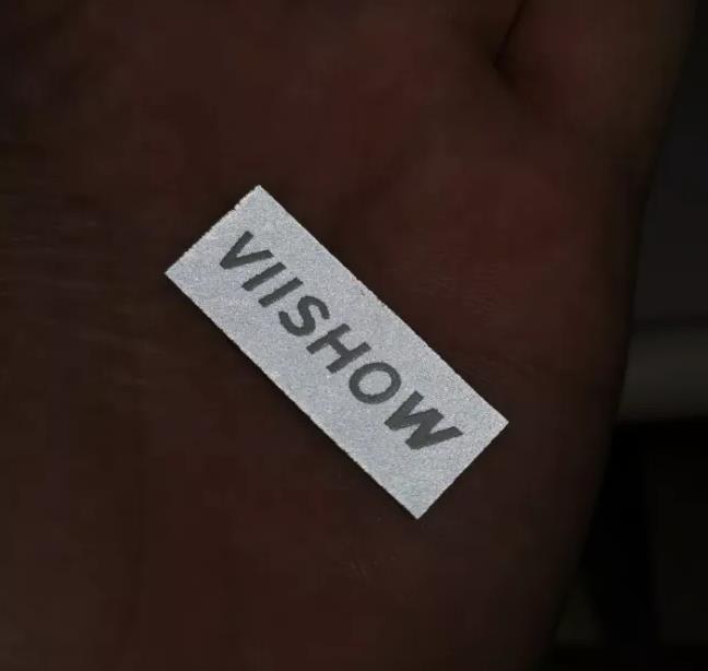 Fashion Custom Reflective Woven Label For Garments