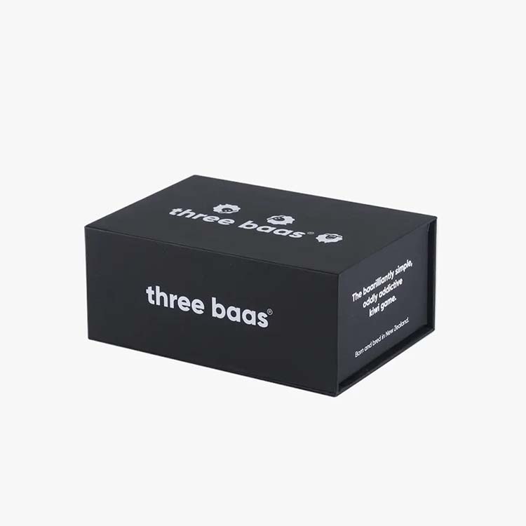 Custom Logo Luxury Recyclable Paperboard Matt Black Packing Closure Gift Boxes