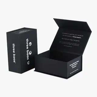 Custom Logo Luxury Recyclable Paperboard Matt Black Packing Closure Gift Boxes