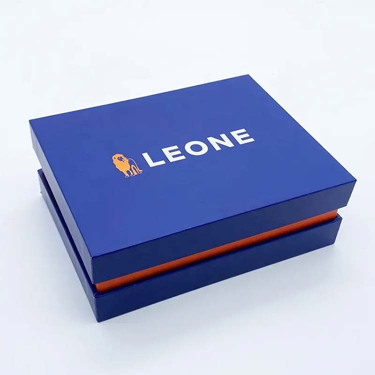 Custom Small Elegant Two Pieces Lid & Base Boxes