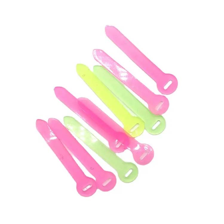 Custom Logo Fashionable Rubber Eco-Friendly PVC Zipper Puller