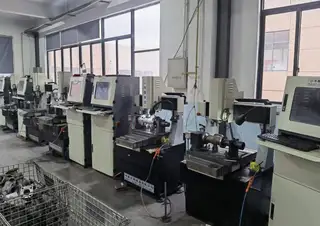 Torno de Control Digital Avanzado