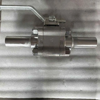 ASTM A182 F304 Ball Valve, 2 Inch, 800 LB, API 608