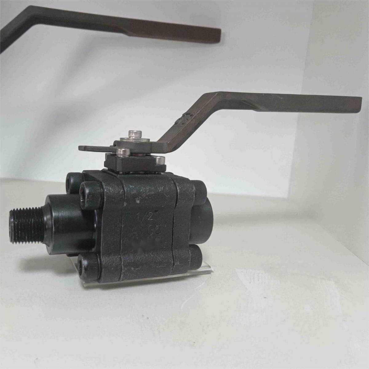 Three-pieces Ball Valve, ASTM A105N, 1/2 Inch, 1500 LB
