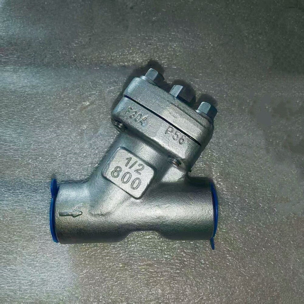 ASTM A182 F304 Y Check Valve, ASME B16.34, 1/2 IN, CL800, SW