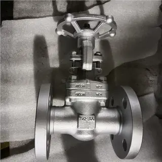 API 602 Carbon Steel Gate Valve, 1-1/2 Inch, 300 LB, A105N