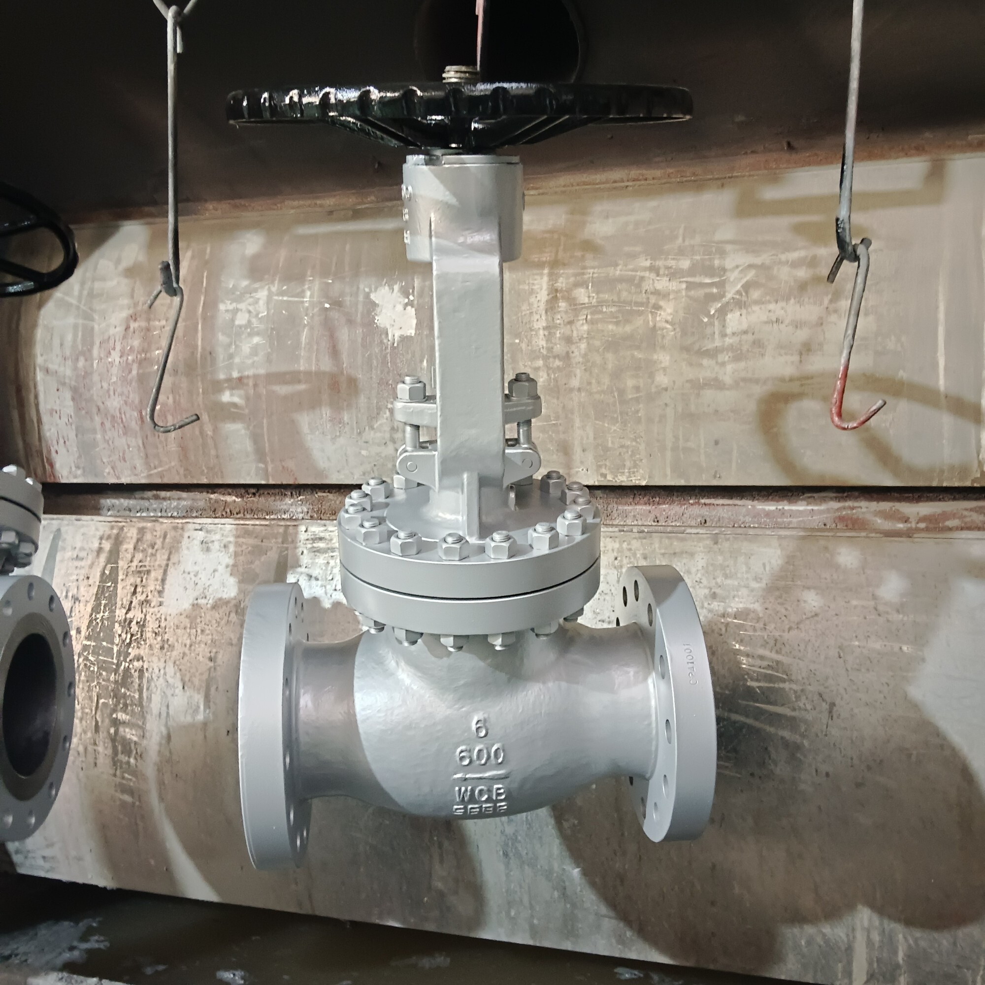 ASTM A216 WCB Globe Valve, BS 1873, 6 Inch, 600 LB, RF