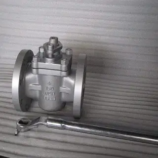 API 6D Plug Valve, ASTM A216 WCB, 4IN, 150 LB, Bolted Bonnet