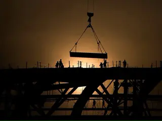 Carbon emissions dip, at least briefly, in China: study