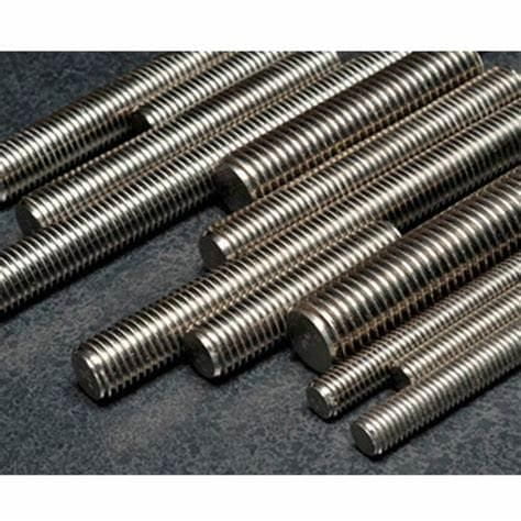 Stud Bolt-stud 1.25 according to ASTM A453 Grade 660. ASME B16.5 - length 320 mm