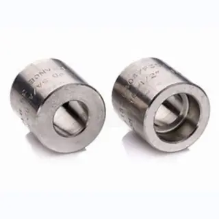 COUPLING FULL 3000 LB SW ASTM A182 F11.