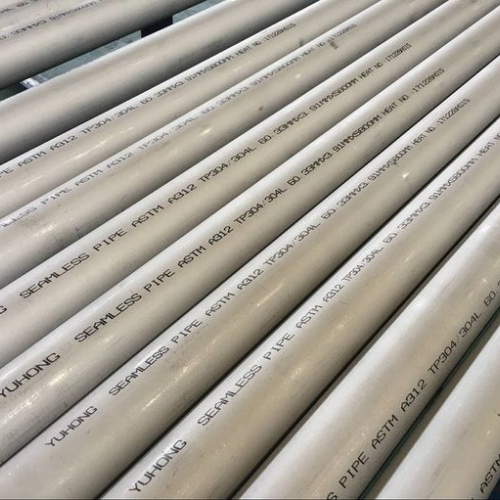 304L Stainless Steel Seamless Pipes With Caps Size:5Inch 5.49MM Thickness.