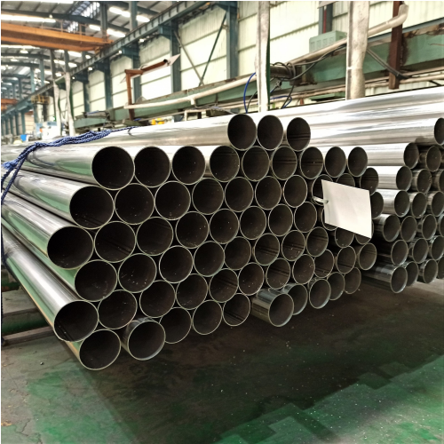 457.2* 8.18 MM Stainless 304L Material Steel Seamless Pipes With Caps.