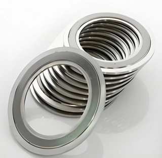 Spiral-wound gasket, 8