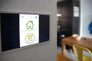 Home Air Quality Monitor: Breathing Easier with Smart Indoor Air Solutions