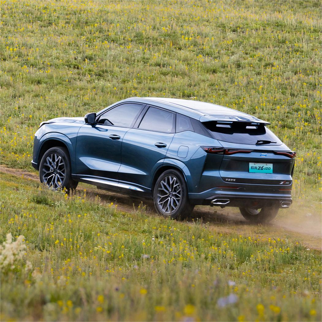 2023 New Listing Chang′ an Oushang Z6 Smart EV Idd Medium SUV Long Range Left-Hand Electric Car