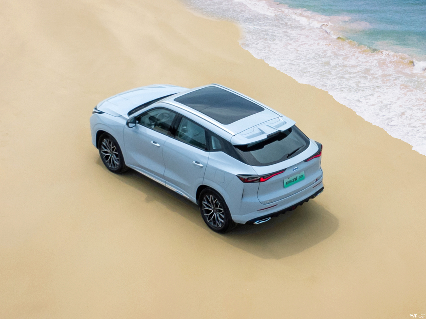 2023 New Listing Chang&prime; an Oushang Z6 Smart EV Idd Medium SUV Long Range Left-Hand Electric Car