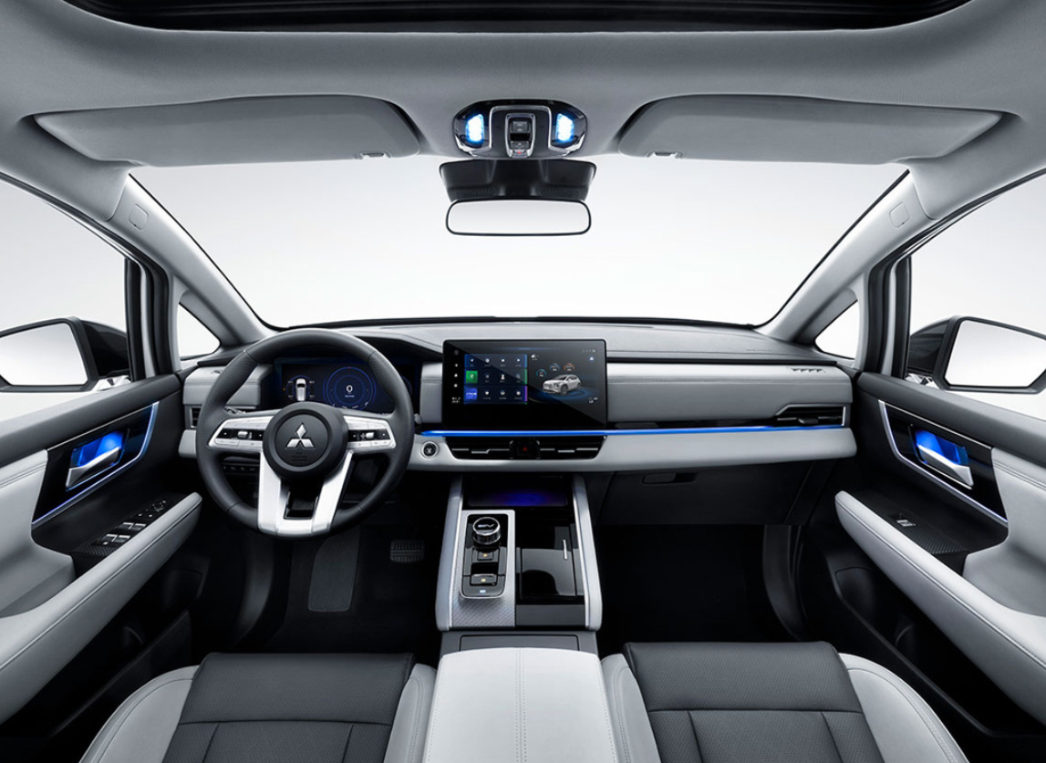 2022 China EV Mitsubishi Airtrek 520km Long Range Electric SUV New Energy Electric Car