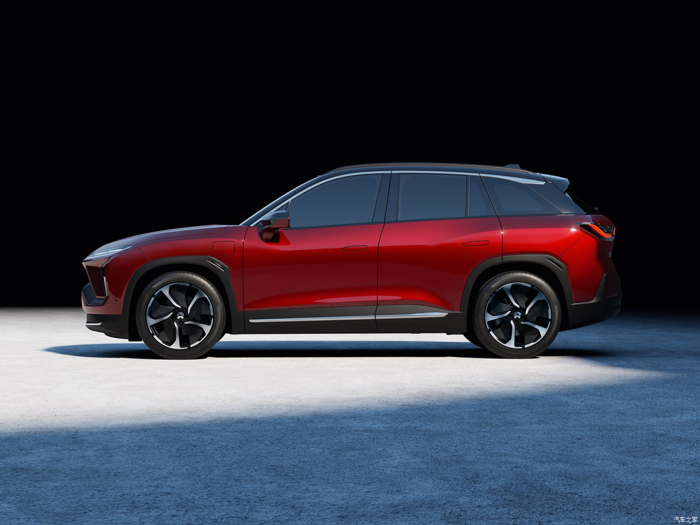 China Nio Es6 SUV New Electric Car and Used EV Car with Long Rang EV Car