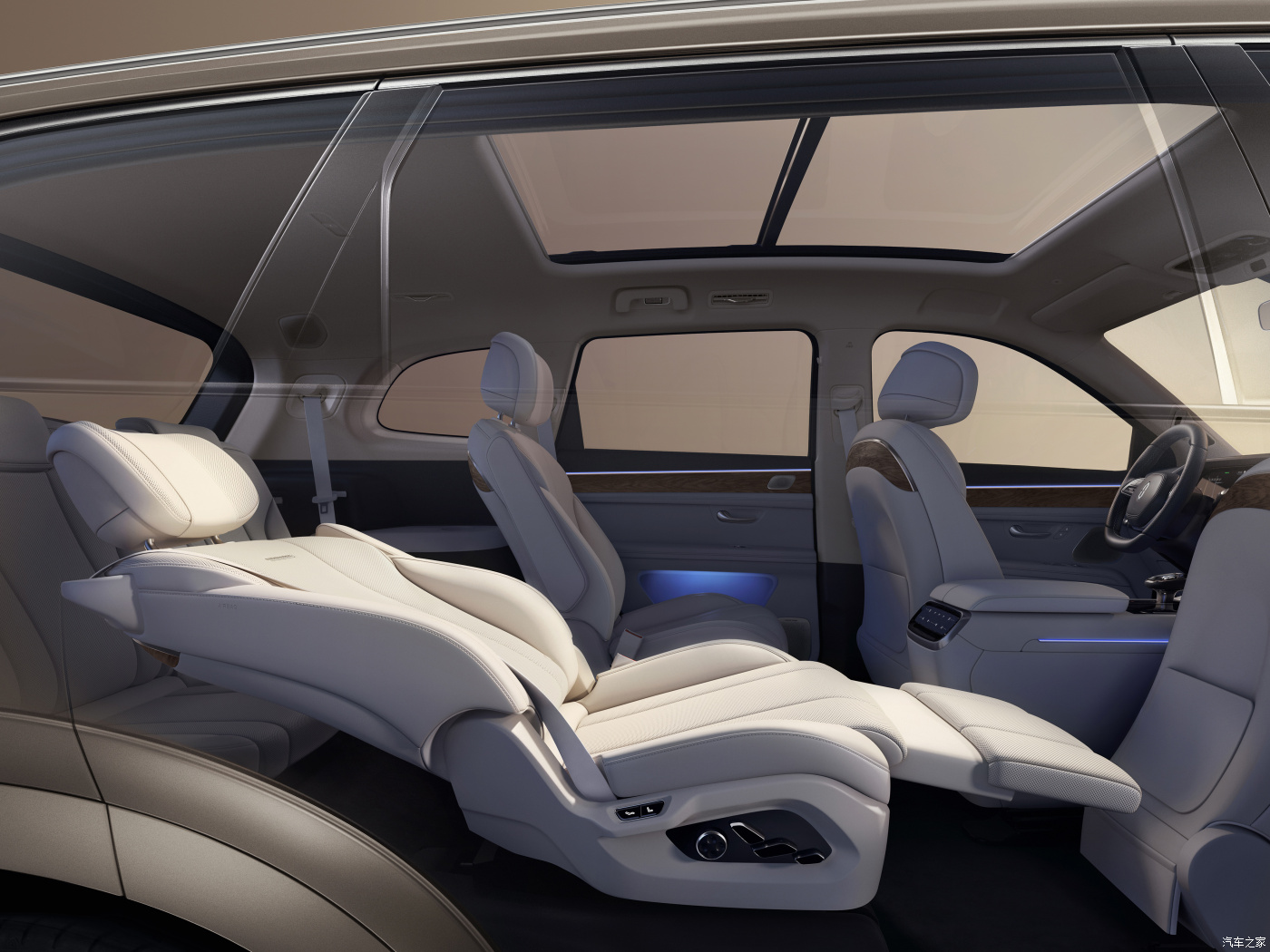 China Wholesale Price Aito M7 New Energy Vehicles Electricity Phev Hybrid Car Automobile Electric EV Car