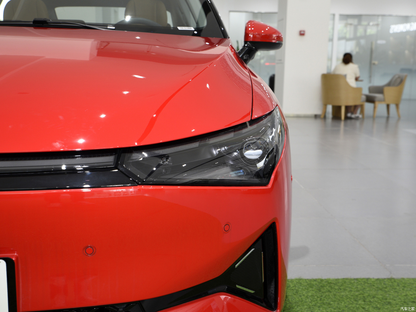 Chinese Car EV with Lower Price Xiaopeng P5 Pure Electric 5seats Sedan Nedc 550km New Electric Cars