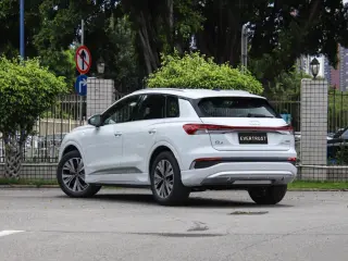 Audi Q4 E-Tron Battery Energy Luxury 5 Doors 5 Seats SUV Long Range Car