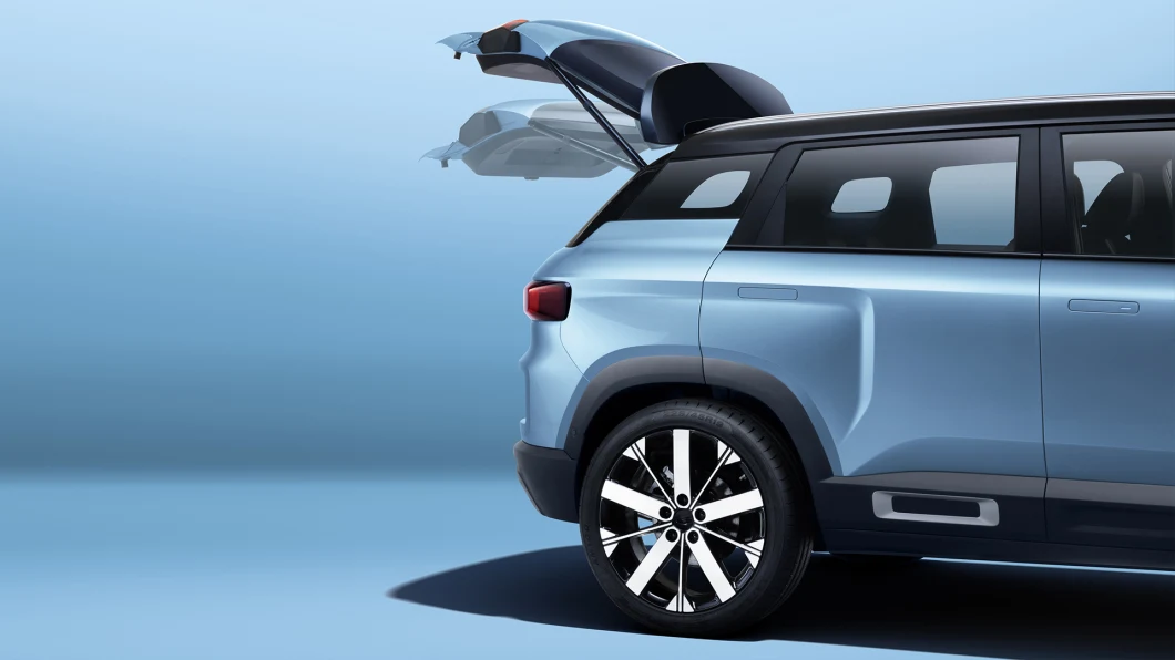 2023 Geely Icon Gasoline SUV 1.5td 5 Doors 5 Seats for Adults Car