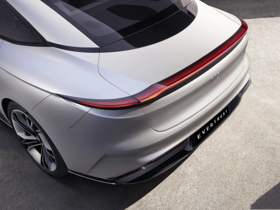 EV Car Sedan Zhiji Im L7 2022 PRO Design High Quality Automobile Made in China New Energy Vehicle Cheap Adult Electric Used Cars White