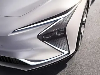 EV Car Sedan Zhiji Im L7 2022 PRO Design High Quality Automobile Made in China New Energy Vehicle Cheap Adult Electric Used Cars White