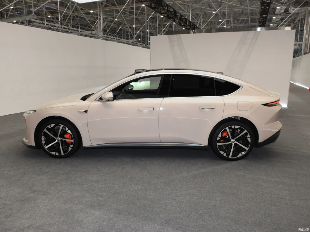 China Seden EV Car New Energy Vehicle Nio Et5