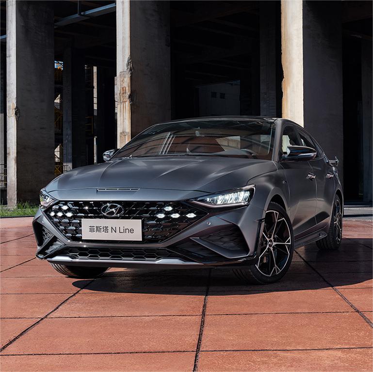 2023 Cars for Adults Lafesta Gasoline Car with 1.5t 200horsepower L4 LHD Car