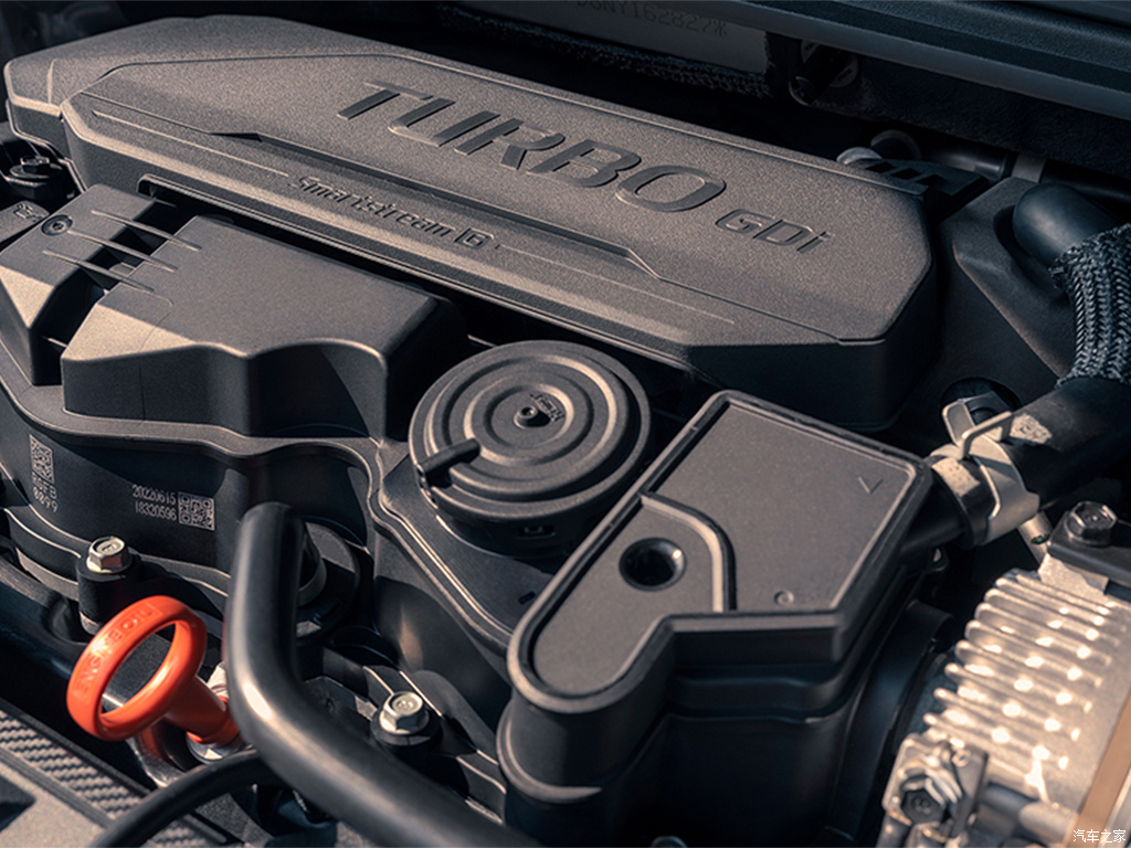 2023 Cars for Adults Lafesta Gasoline Car with 1.5t 200horsepower L4 LHD Car