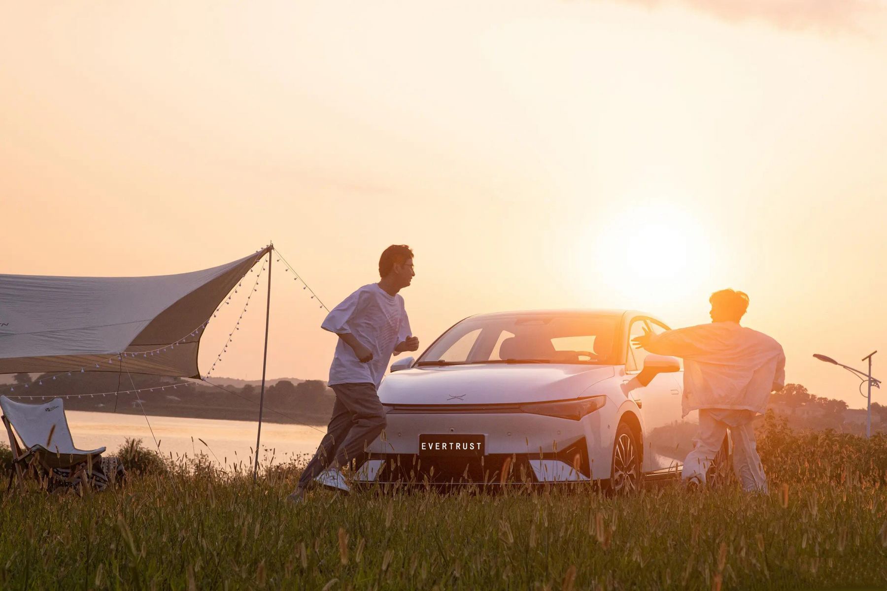 Chinese Car EV with Lower Price Xiaopeng P5 Pure Electric 5seats Sedan Nedc 550km New Electric Cars