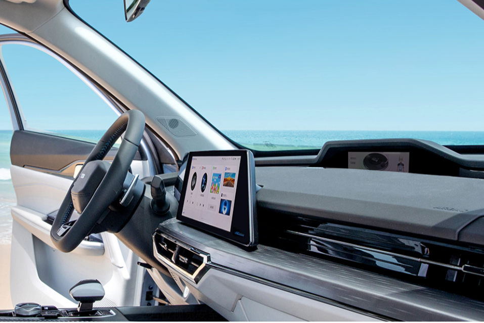 2023 New Listing Chang&prime; an Oushang Z6 Smart EV Idd Medium SUV Long Range Left-Hand Electric Car