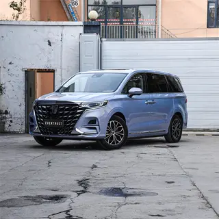 Roewe iMAX8 EV generations