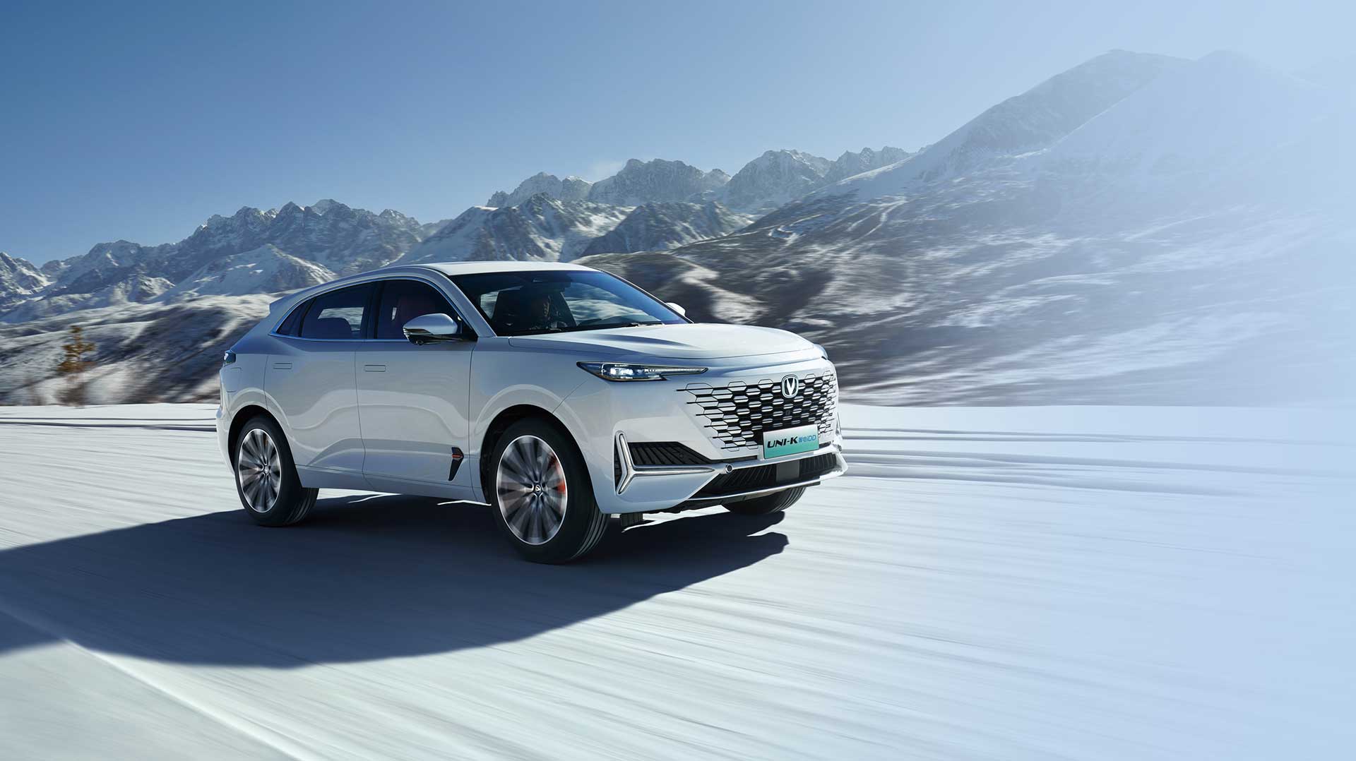 2023 New Listing Pure Energy 135km Phev 5 Doors 5 Seats Electric Car