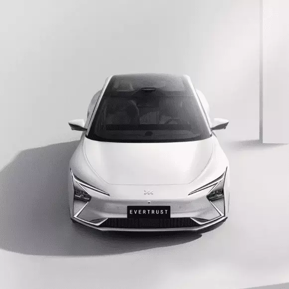 IM L7 delivery to start in April for $64,000. 100km/h in 3.9s and 11 kWh wireless charging