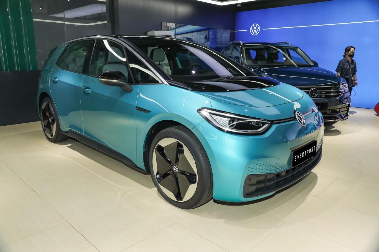 Good Performance Mini Electric Car Volkswagen ID3 EV Car