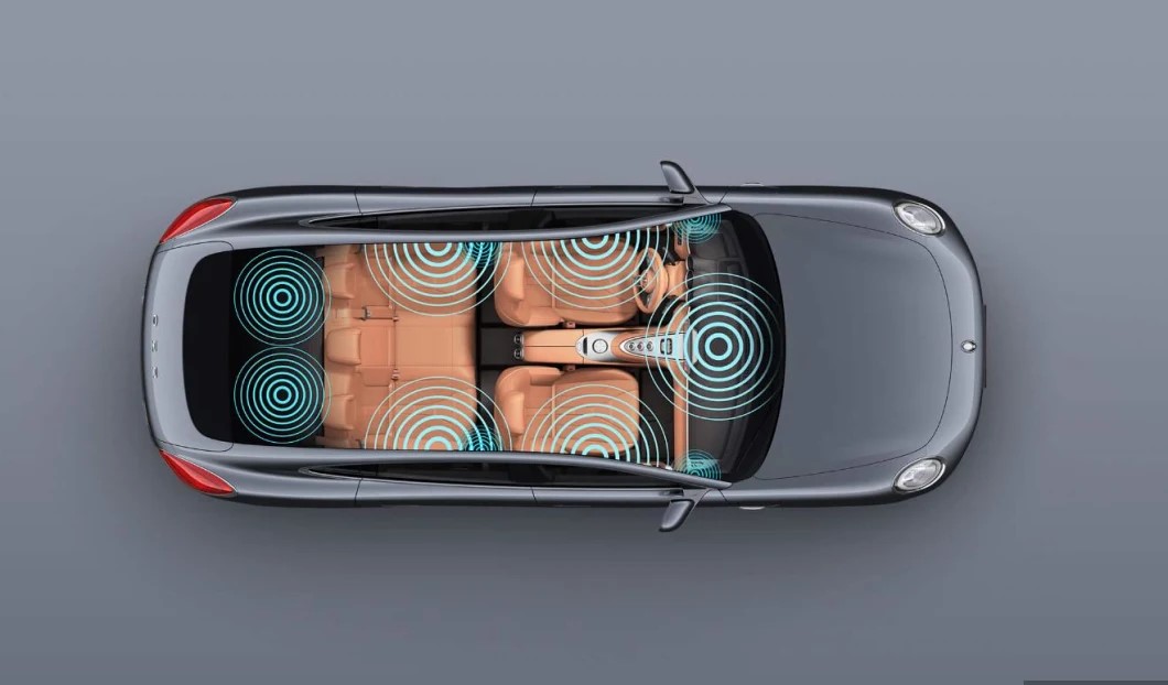 Mini Electric Car, 3 Doors, 4 Seats, 105 km/h