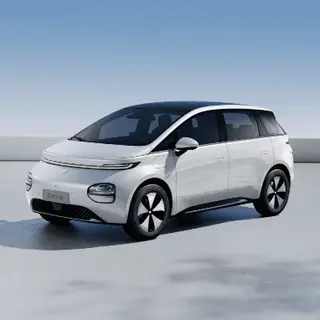 2023 Baojun Clouds New Vehicle Pure Electric with Fast Charge Car Mini Car