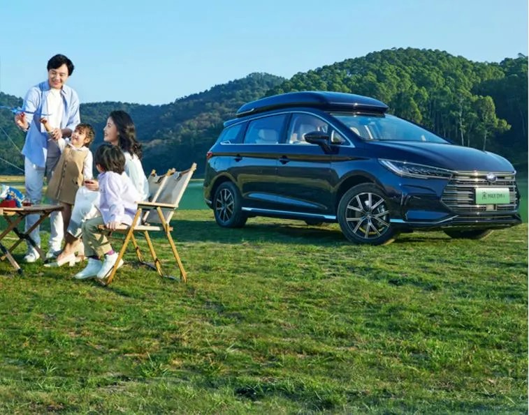 2022 BYD Song Max PHEV Electric Car MPV