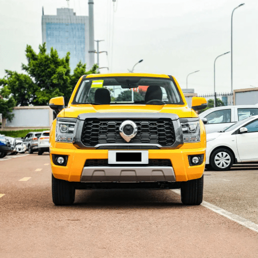 2023 Pickup with Cheap Price with Airbags and Seat-Heating Diesel Fuel Car