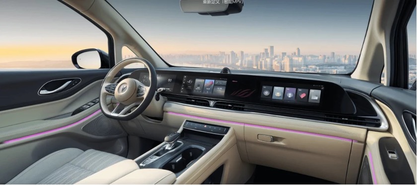 Voyah MPV Car, Propose+Rear, 5 Doors, 7 Seats, 200 km/h