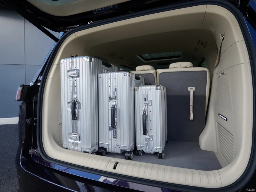 Voyah MPV Car, Propose+Rear, 5 Doors, 7 Seats, 200 km/h