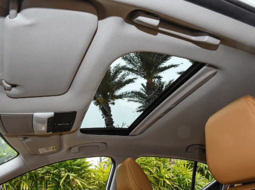 2023 Hot Sale Left-Hand Nissan Sylphy 1.6L Fuel Car