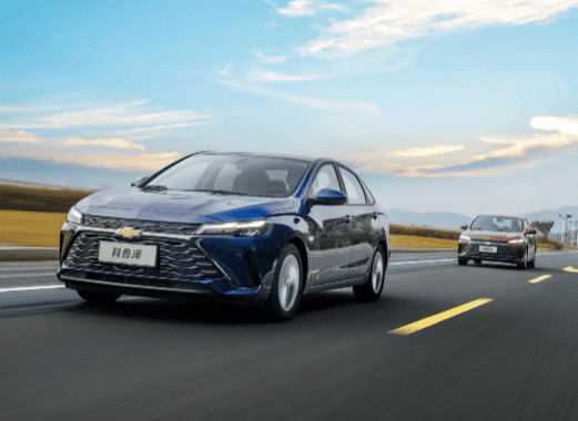 Chevrolet Monza with Sunroof Good Performance Electric Vehicle