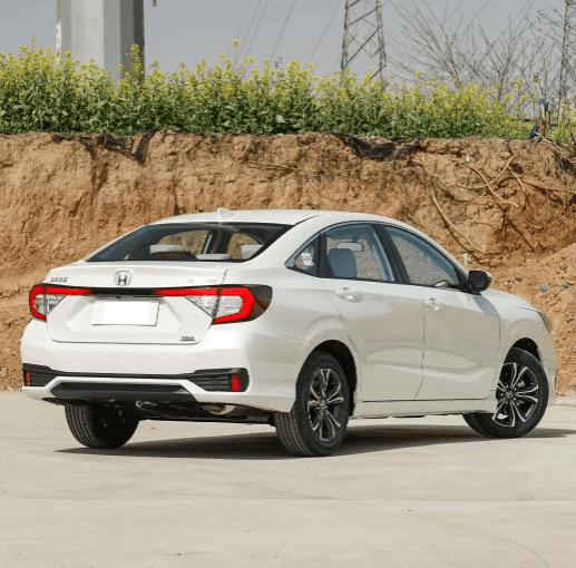 Honda Envix 1.0t 1.5L Gasoline Car 4 Door 5 Seats Made in China Sedan Car