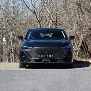 Changan UNI-V IDD Electric Car 5 Doors 5 Seats New Energy Vehicle Changan UNI-V IDD Electric Car 5 Doors 5 Seats New Energy Vehicle